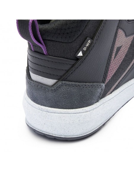 BOTAS DAINESE SUBURB D-WP WOMAN BLACK/WHITE/METAL PURPLE