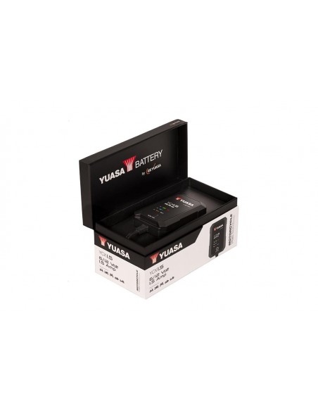 CARGADOR INTELIGENTE YUASA 6 12V CARGA DE 4 A 30AH, MANTENIMIENTO HASTA 120AH