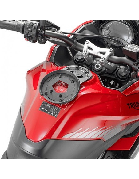 GIVI BF69 – Kit adaptador metálico para el uso de bolsas deposito TANKLOCK, TanklockED