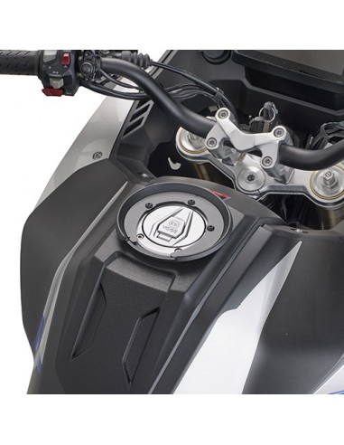 GIVI BF79 – Kit adaptador metálico para el uso de bolsas deposito TANKLOCK, TanklockED