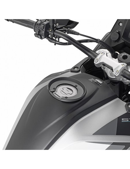 GIVI BF85 – Kit adaptador metálico para el uso de bolsas deposito TANKLOCK, TanklockED GIVI BF85 – Kit adaptador metálico para el uso de bolsas deposito TANKLOCK, TanklockED