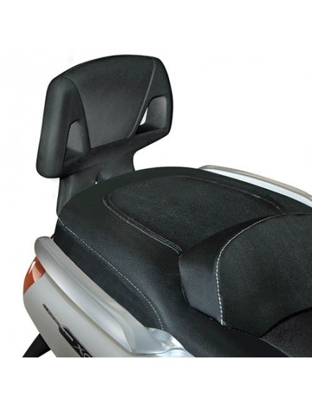 GIVI TB50 – Respaldo específico para pasajero el montaje no permite la fijacion de portaequipajes y maleta