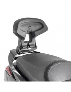 GIVI TB6107 – Respaldo específico para pasajero el montaje no permite la fijacion de portaequipajes y maleta