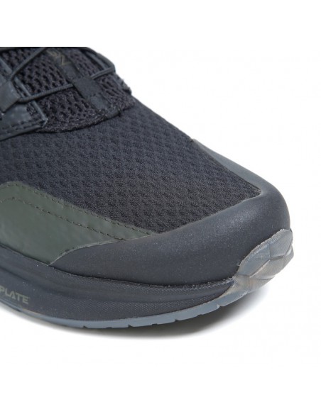 BOTA MOMO FIREGUN-3 AIR NEGRO